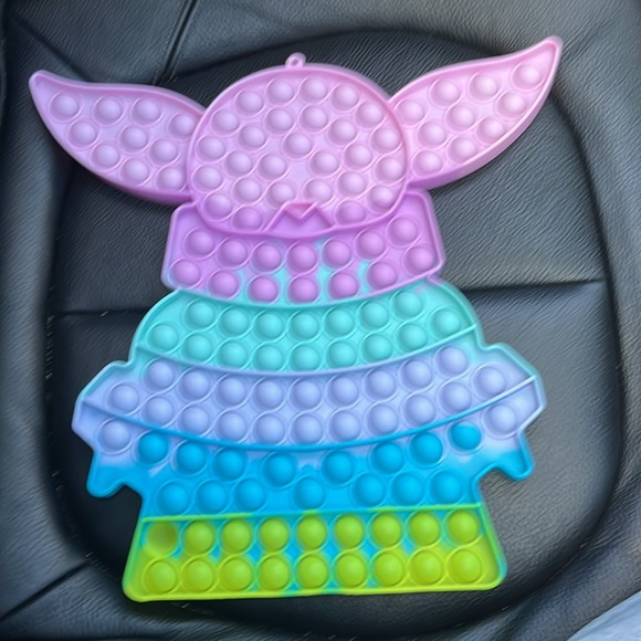 Five pop it’s - Picture 2 of 6